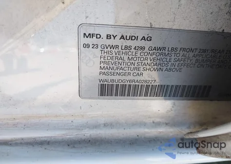 2024 Audi A3 Premium Plus 40 Tfsi Front-Wheel Drive S Tronic z USA, uszkodzony, nr VIN WAUBUDGY6RA028227